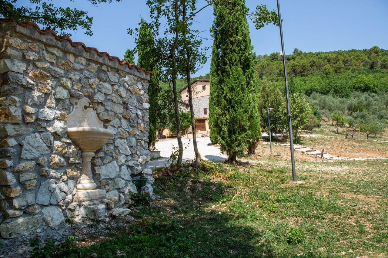 Borgo Incantato Spoleto Pompagnano Eksteriør bilde
